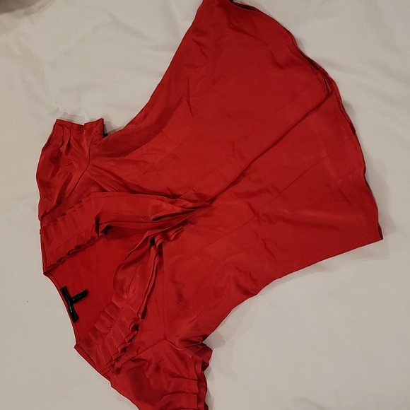 BCBG Maxazria Blouse - Picture 2 of 10